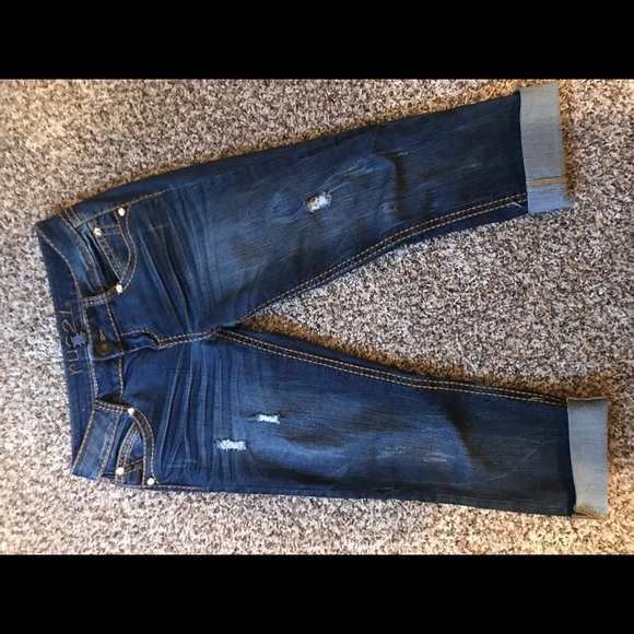 Capris - Picture 2 of 2
